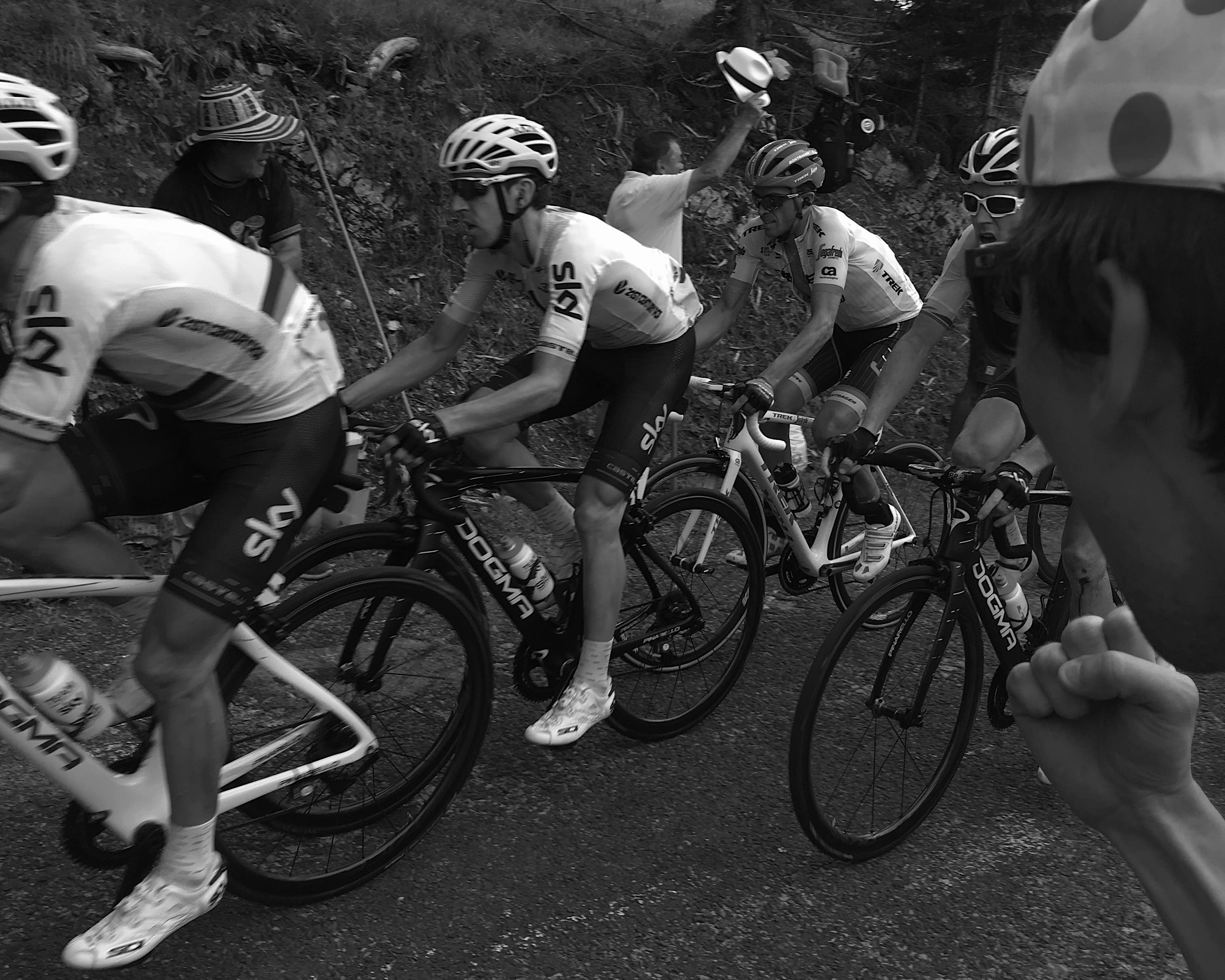 Alberto Contador during Stage 8 of 2017 TdF.